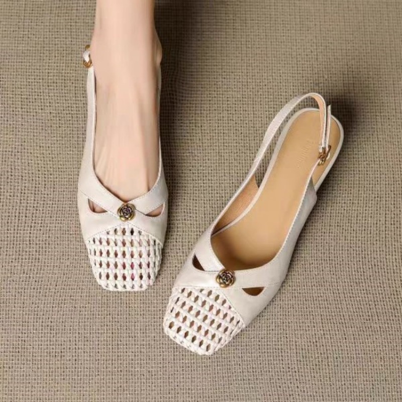 Women'S Shoes - Women's French-style closed-toe sandals, chunky heel,