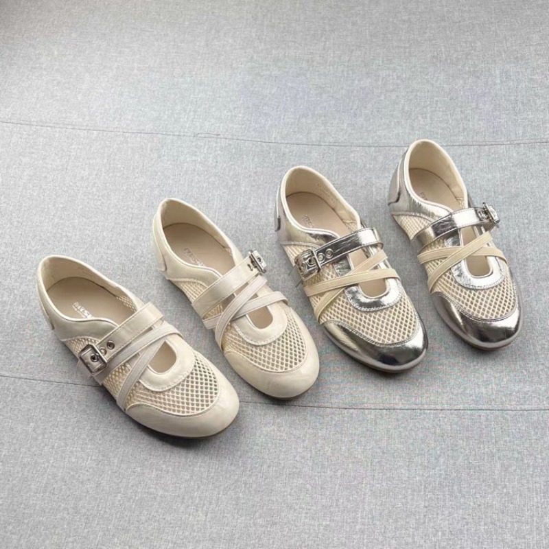 Sneakers - New Splicing Woven Hollow Sneakers 2026