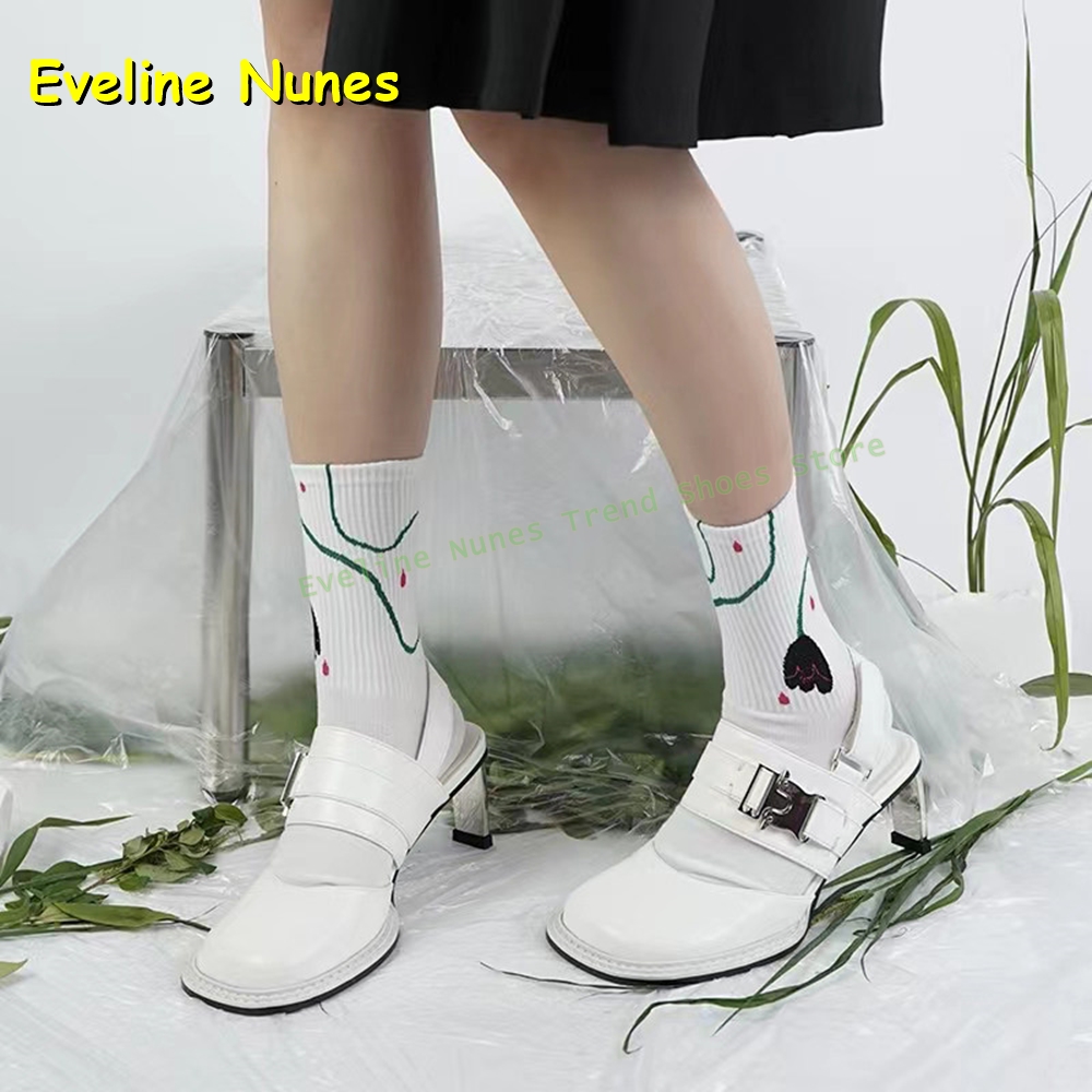 Women's Black Square Toe Buckl - огляд і ціна Sandals