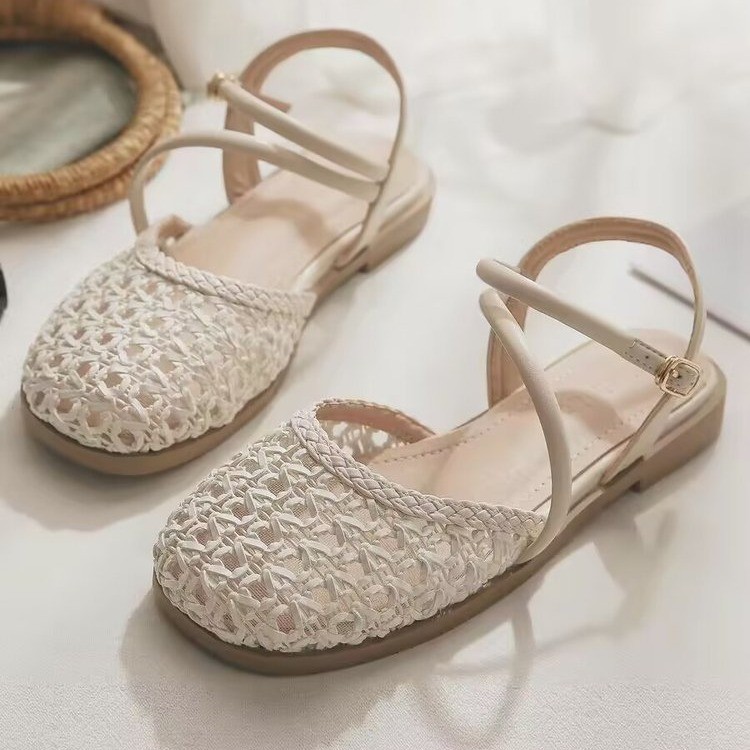 French-style Closed-toe Sandal - огляд і ціна Sandals