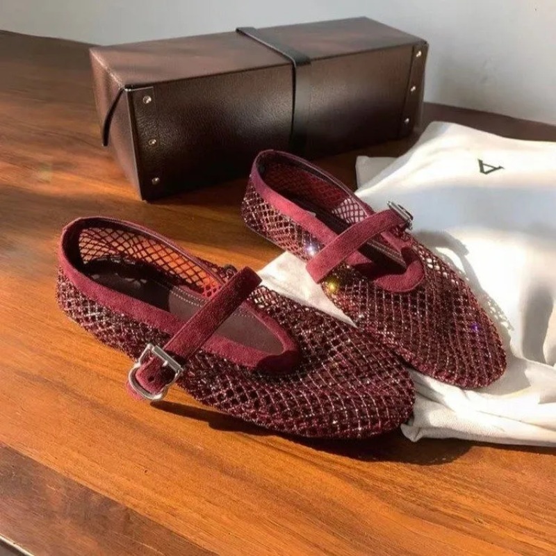 Hollow Rhinestone Baotou Sanda - огляд і ціна Sandals